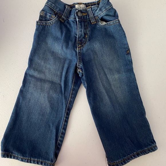 Toddler’s Jeans - Picture 1 of 3